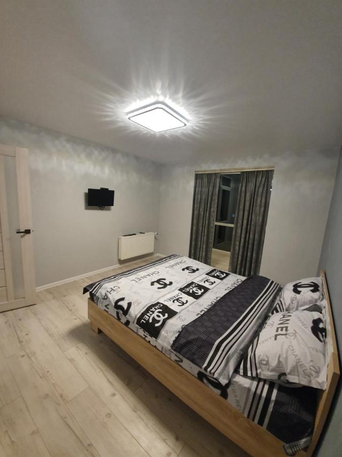 Яровиця. Люкс Lutsk Ngoại thất bức ảnh